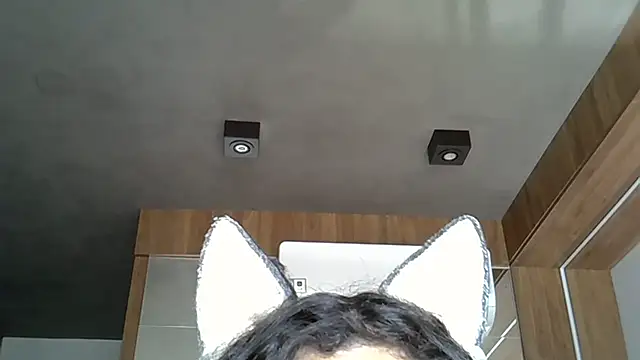 Snapshot of Skinny-Kitten chatting on October 17, 2025, 6:10 pm Skinny-Kitten online show from October 17, 2025, 6:10 pm