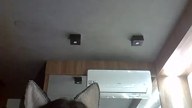 Snapshot of Skinny-Kitten chatting on November 3, 2025, 12:13 am Skinny-Kitten online show from November 3, 2025, 12:13 am