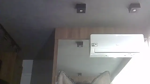 Snapshot of Skinny-Kitten chatting on November 8, 2025, 1:44 pm Skinny-Kitten online show from November 8, 2025, 1:44 pm