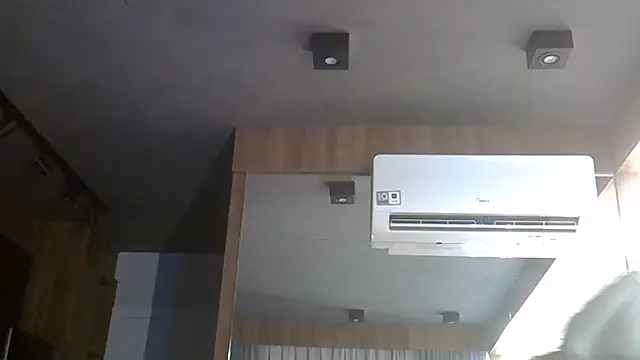 Skinny-Kitten online show from January 17, 2026, 6:00 pm