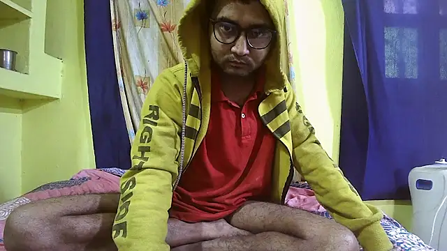 Snapshot of Cute_boy2000 chatting on January 11, 2025, 3:34 am Cute boy2000 online show from January 11, 2025, 3:34 am