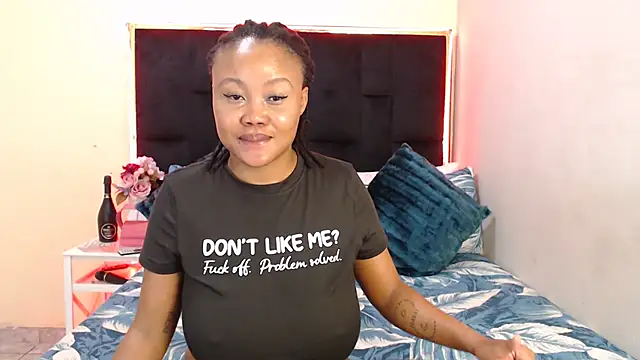 Snapshot of CancerGodessX chatting on February 8, 2025, 11:02 pm CancerGodessX online show from February 8, 2025, 11:02 pm