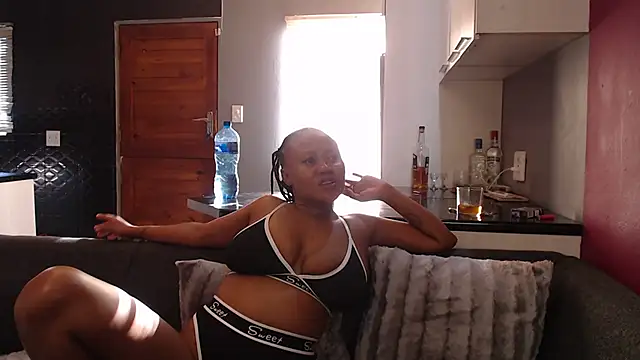 Snapshot of CancerGodessX chatting on March 6, 2025, 2:51 pm CancerGodessX online show from March 6, 2025, 2:51 pm