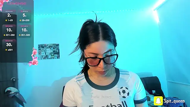 Spit queen online show from April 28, 2026, 4:01 pm