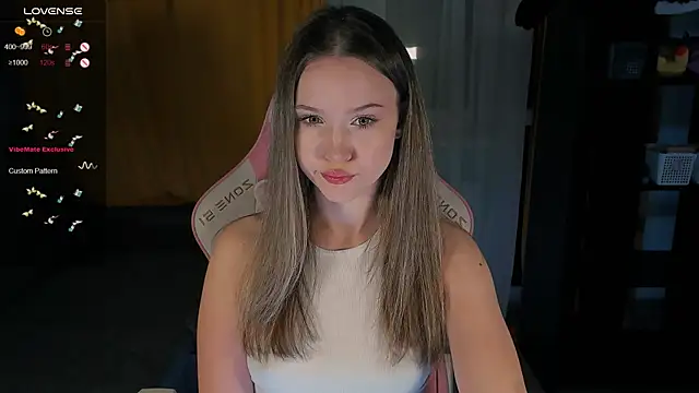 Snapshot of Amelia_Lein chatting on January 19, 2025, 8:51 pm Amelia Lein online show from January 19, 2025, 8:51 pm