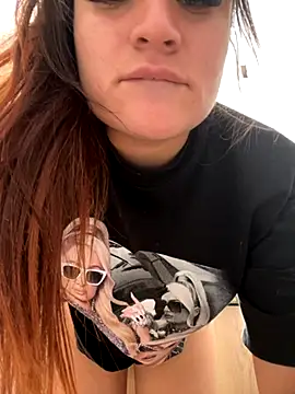 LuceroRm online show from September 30, 2025, 6:13 pm