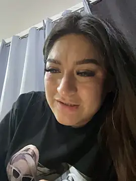 LuceroRm online show from October 3, 2025, 6:10 am