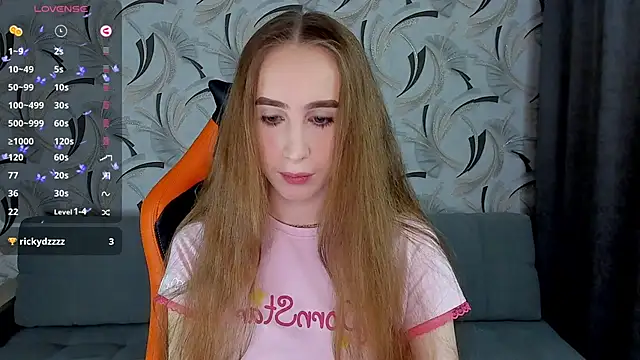 Snapshot of _mira_cle_ chatting on December 22, 2024, 11:31 pm mira cle online show from December 22, 2024, 11:31 pm