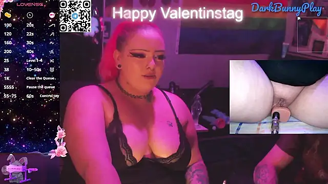 Snapshot of DarkBunnyPlay chatting on February 14, 2026, 8:16 pm DarkBunnyPlay online show from February 14, 2026, 8:16 pm