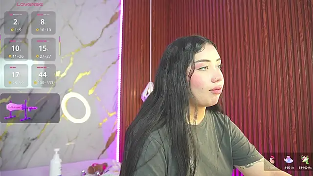 haylie  online show from March 21, 2025, 8:50 am