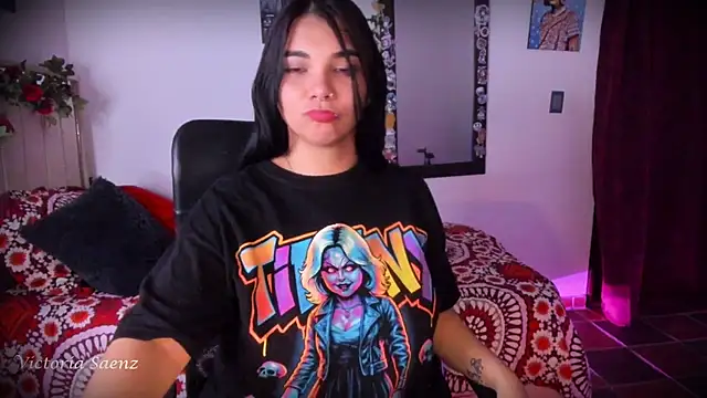 victoriaasaenz  online show from May 30, 2026, 12:19 am