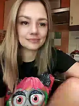 KrissSexi online show from February 12, 2025, 12:05 am