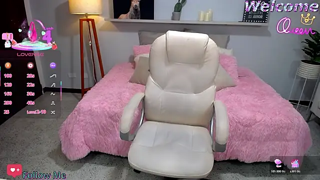 Snapshot of Bianca____ chatting on July 14, 2026, 12:02 am Bianca online show from July 14, 2026, 12:02 am