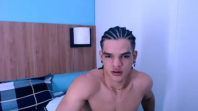 AlbertBernal69 online show from January 30, 2025, 8:11 am