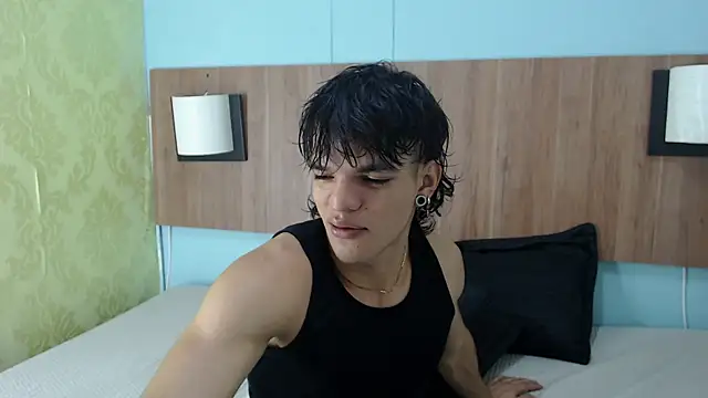 AlbertBernal69 online show from February 8, 2025, 2:58 am