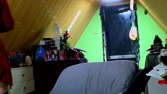 xNaughtyNatali online show from January 11, 2026, 12:37 am
