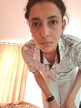 Snapshot of ORIANNA_BODMOD chatting on January 11, 2026, 4:23 pm ORIANNA BODMOD online show from January 11, 2026, 4:23 pm