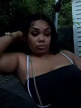 Cherryredhot1 online show from May 25, 2026, 1:22 am