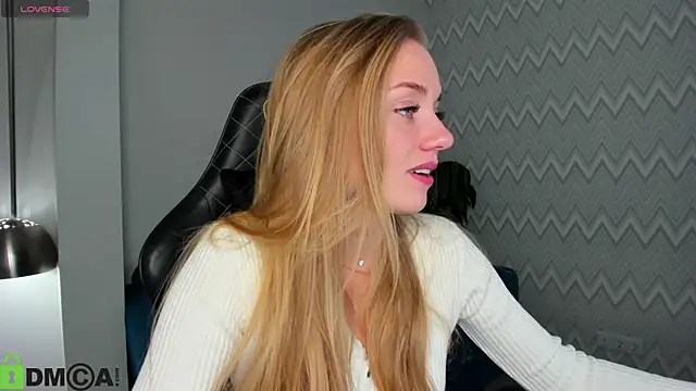 Barbie Lis online show from October 20, 2025, 12:55 am