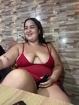 Snapshot of MinaBoss chatting on March 28, 2026, 12:32 am MinaBoss online show from March 28, 2026, 12:32 am