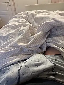 sergigomez online show from December 17, 2025, 4:02 pm