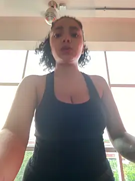 Snapshot of Mariecurl chatting on January 23, 2025, 11:48 am Mariecurl online show from January 23, 2025, 11:48 am