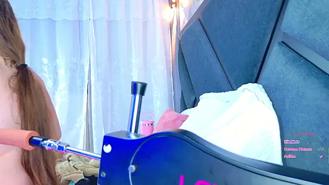 NathaxaLeans online show from January 10, 2026, 11:34 am