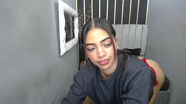 keizy  conte online show from December 17, 2024, 4:53 pm