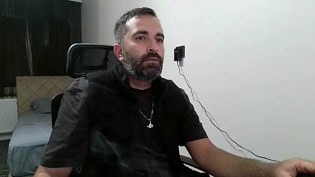 Snapshot of tgltplsr chatting on October 19, 2025, 11:38 pm tgltplsr online show from October 19, 2025, 11:38 pm