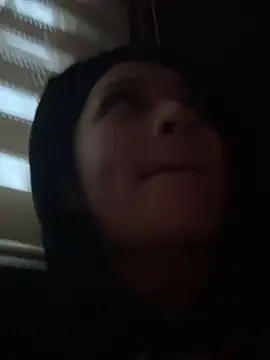 LunaBaker-1 online show from September 20, 2025, 12:50 pm