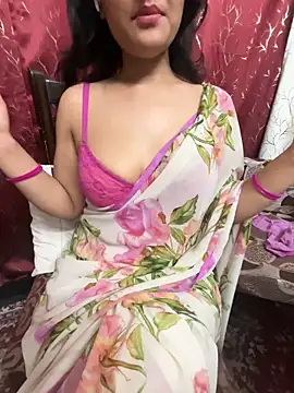 Snapshot of LuscousPussy chatting on December 25, 2024, 5:47 pm LuscousPussy online show from December 25, 2024, 5:47 pm