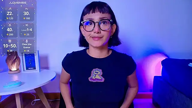Snapshot of tati_cardenas chatting on June 17, 2026, 4:15 am tati cardenas online show from June 17, 2026, 4:15 am
