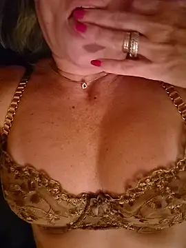 madame tesuda0 online show from July 12, 2026, 10:34 pm