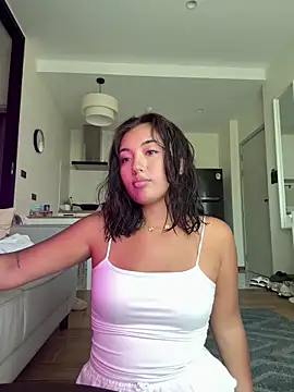 lily  foster online show from March 22, 2026, 7:12 am