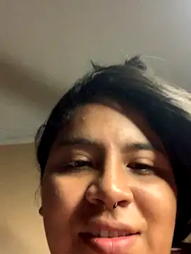 Snapshot of moncerrat_luna chatting on December 5, 2024, 5:06 pm moncerrat luna online show from December 5, 2024, 5:06 pm