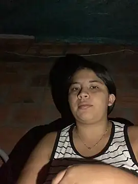 Snapshot of moncerrat_luna chatting on February 9, 2025, 10:31 am moncerrat luna online show from February 9, 2025, 10:31 am