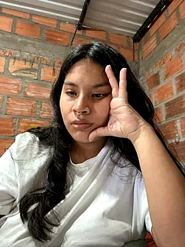 Snapshot of moncerrat_luna chatting on November 16, 2025, 8:14 pm moncerrat luna online show from November 16, 2025, 8:14 pm