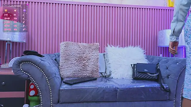 Snapshot of Emiily_Scott1 chatting on December 3, 2024, 12:59 pm Emiily Scott1 online show from December 3, 2024, 12:59 pm