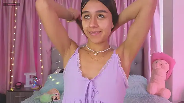 Snapshot of Emiily_Scott1 chatting on February 3, 2025, 2:02 pm Emiily Scott1 online show from February 3, 2025, 2:02 pm