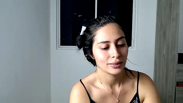 Sophie  Foxxx online show from January 28, 2025, 1:08 am