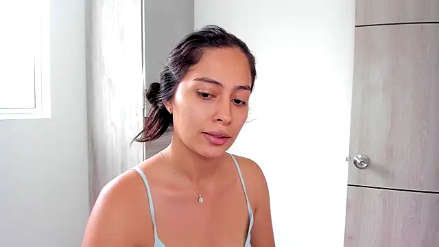 Sophie  Foxxx online show from February 21, 2025, 5:31 pm