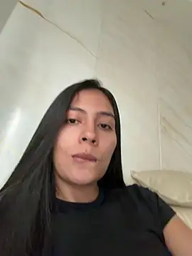 Sophie  Foxxx online show from February 13, 2026, 12:12 pm