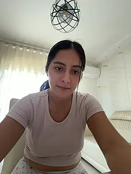 Sophie  Foxxx online show from July 17, 2026, 4:23 pm