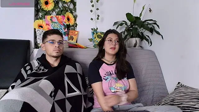 Snapshot of kisstarxxx chatting on February 1, 2026, 8:35 am kisstarxxx online show from February 1, 2026, 8:35 am