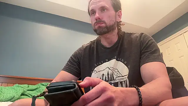 alexmannd online show from January 4, 2025, 4:43 pm