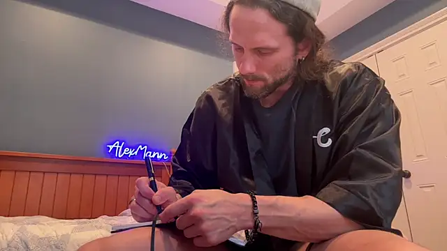 alexmannd online show from January 13, 2025, 2:32 pm