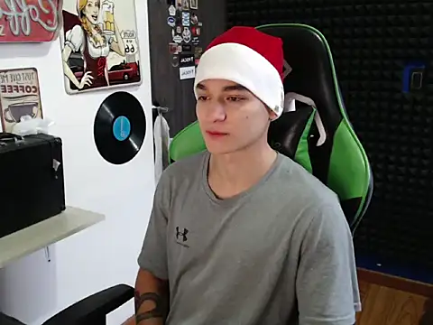 Curly Angel24 online show from December 2, 2025, 11:04 am