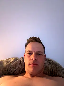 Danii0790 online show from October 15, 2025, 8:09 pm