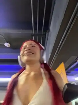 ari sexy1 online show from April 23, 2026, 8:44 pm