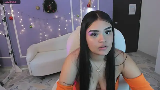 Snapshot of martinasaez chatting on January 10, 2025, 10:36 pm martinasaez online show from January 10, 2025, 10:36 pm